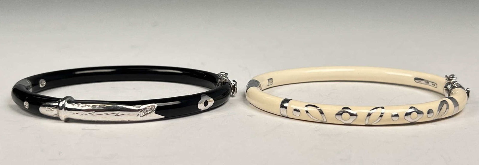 (2) LA NOUVELLE BAGUE BRACELETS w/ 18K & STERLING (1 of 9)