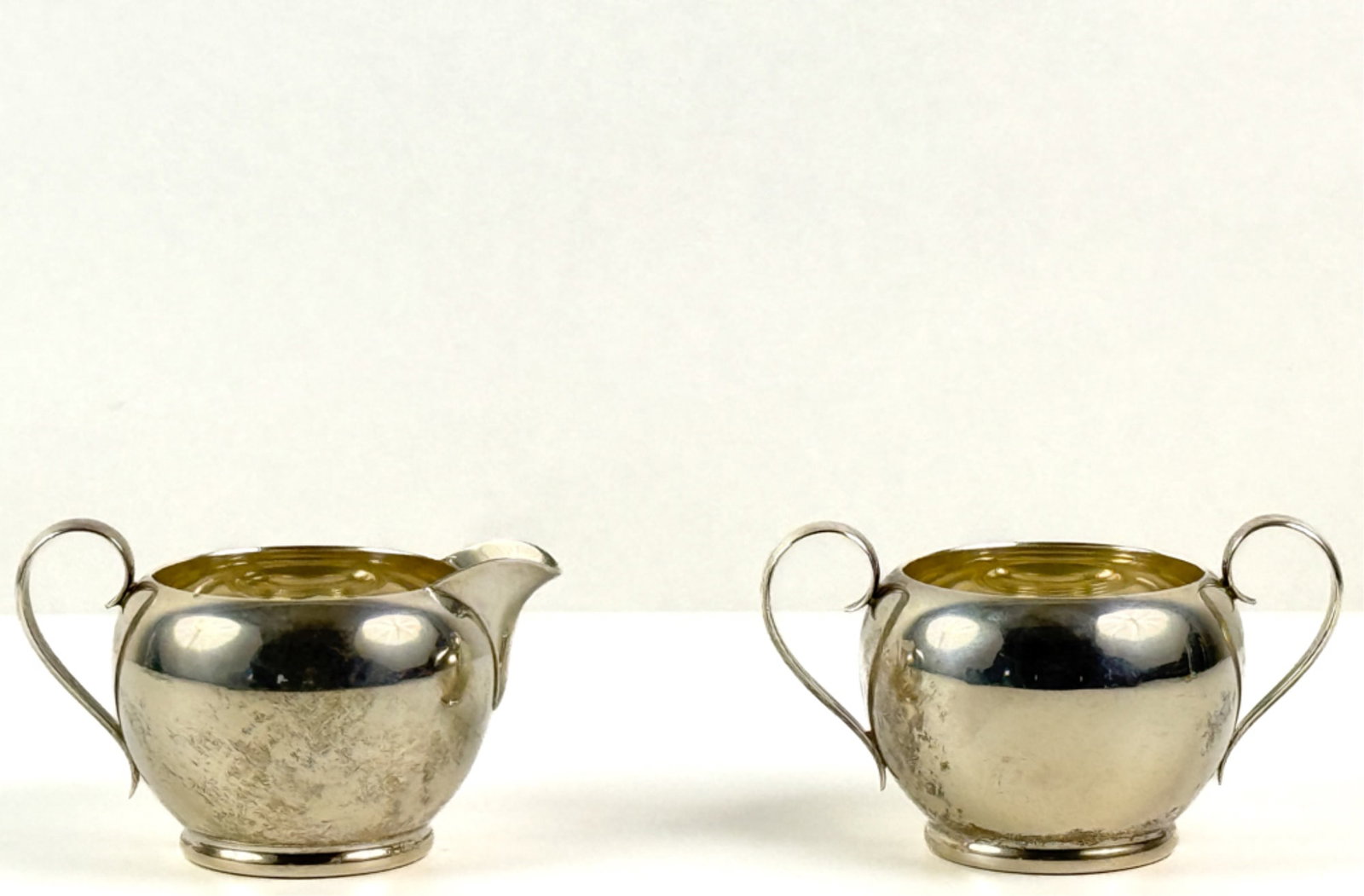 GORHAM STERLING SILVER SUGAR & CREAMER: 2 1/2 Inches. 6.81 ozt.