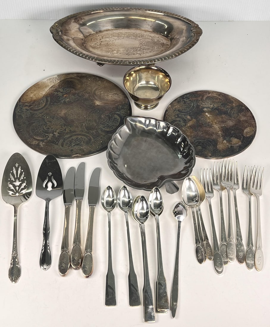 GROUPING OF SILVER PLATED WARES (1 of 10)