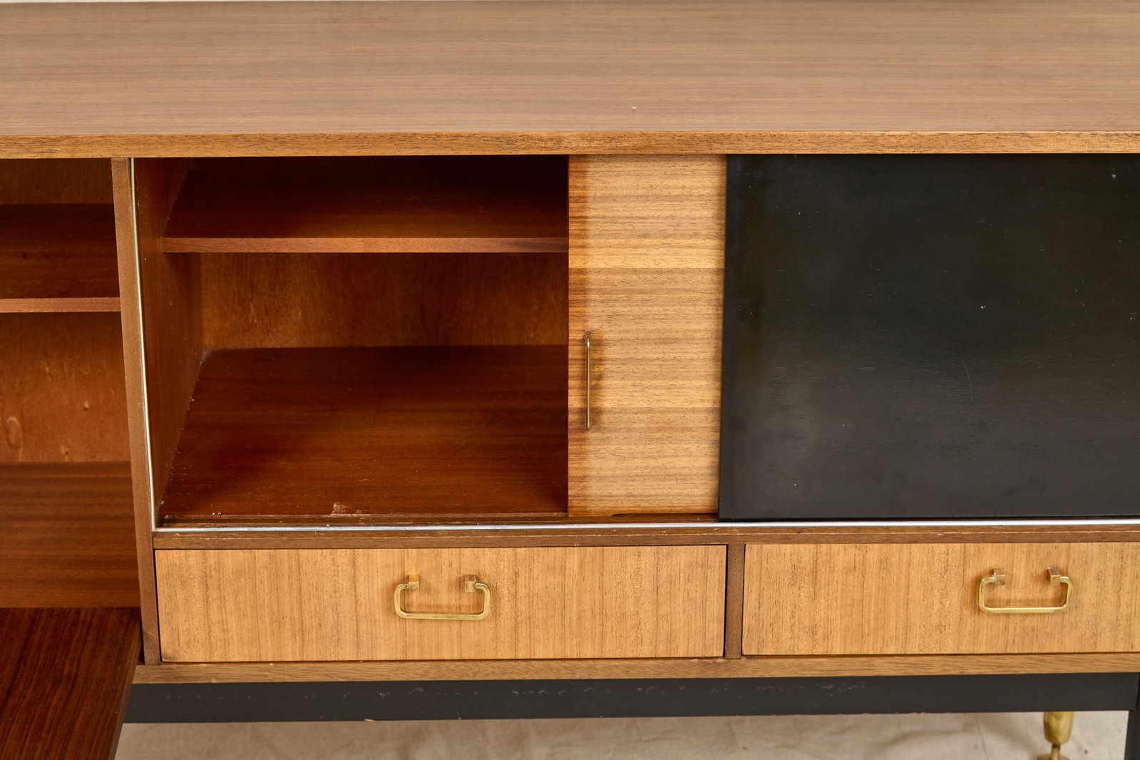 G PLAN TEAK SIDEBOARD by E. GOMME - 7