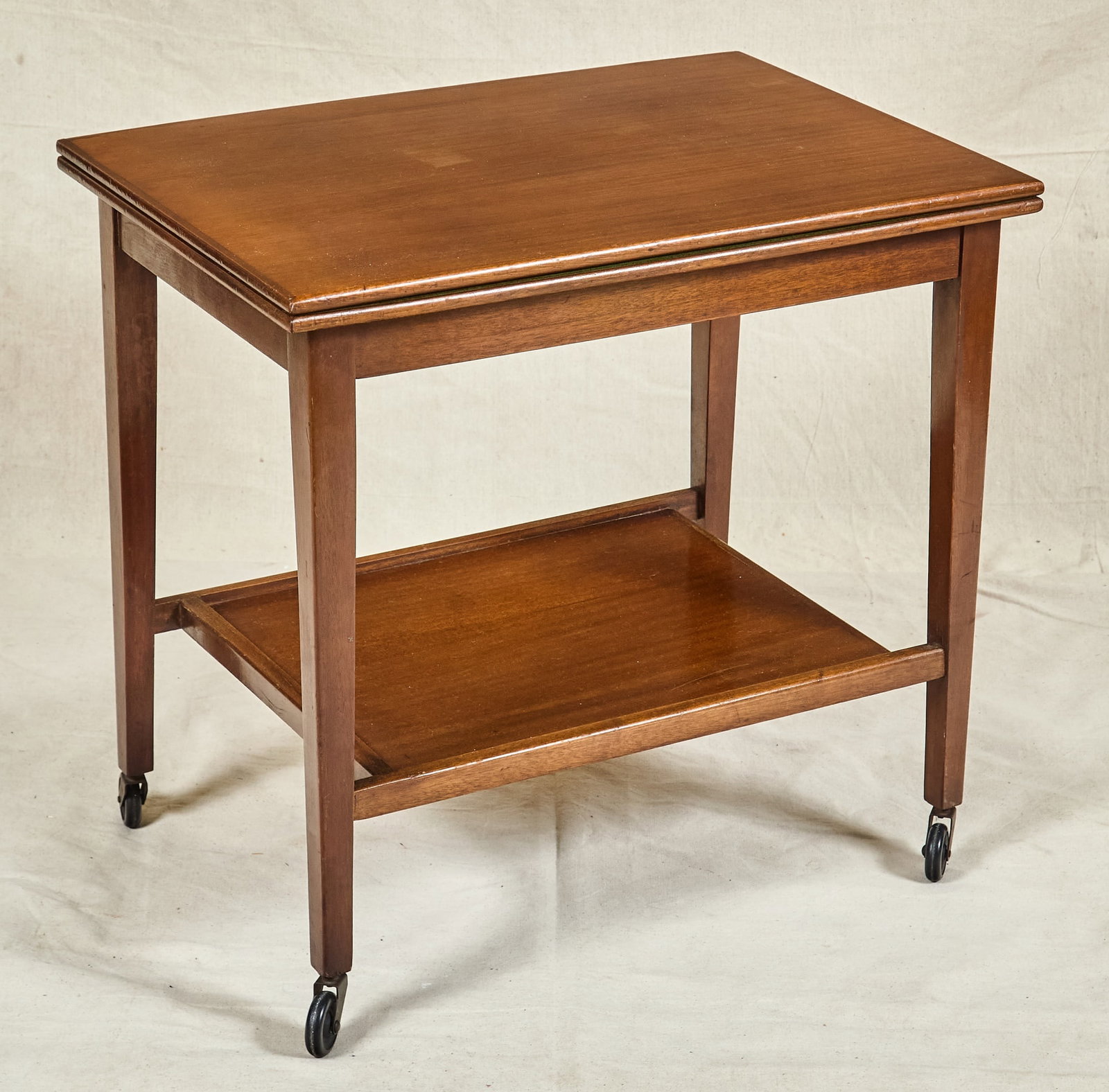 EASTCRAFT of SCOTLAND MAHOGANY GAME TABLE (1 of 7)