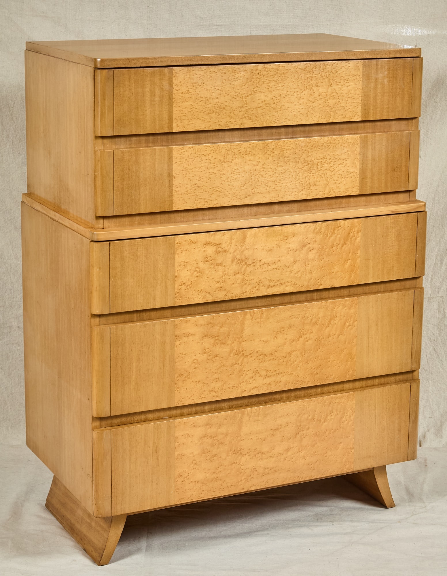 MID-CENTURY RWAY GRADUATED BIRDSEYE MAPLE DRESSER (1 of 9)