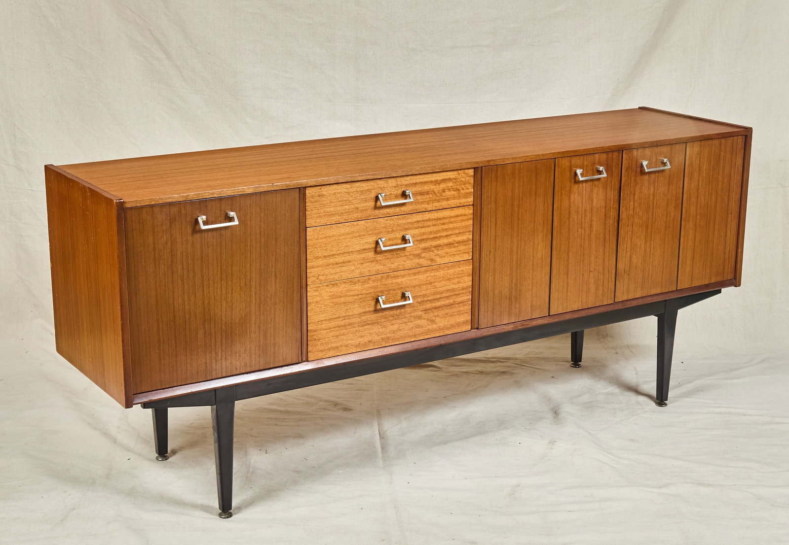MID-CENTURY NATHAN TEAK CREDENZA (1 of 7)