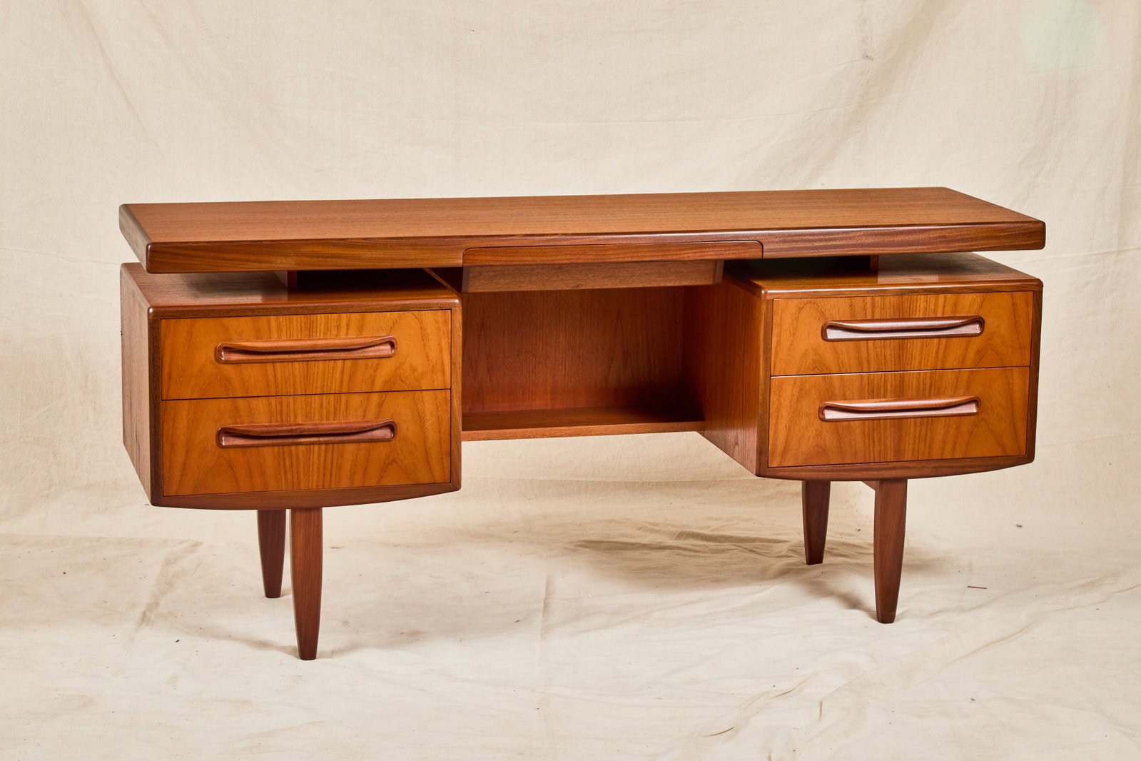 MID-CENTURY MODERN G PLAN FRESCO VANITY: Labeled 27 1/2 x 60 x 18 inches