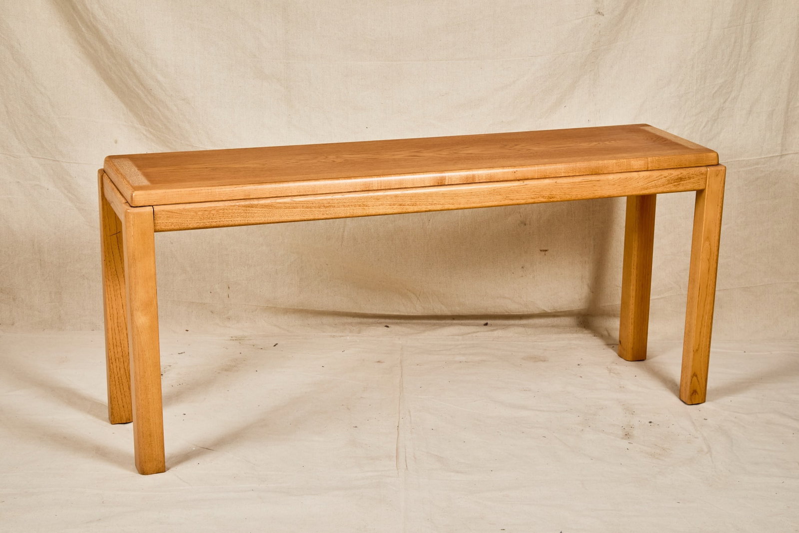 LANE OAK CONSOLE TABLE: 25 x 55 1/2 x 15 inches.