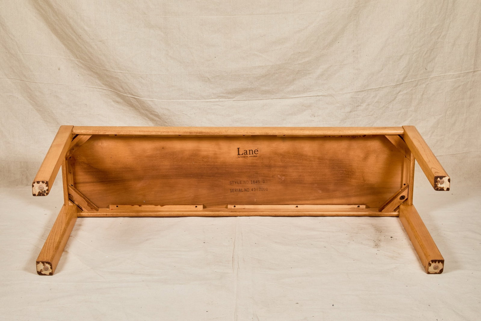 LANE OAK CONSOLE TABLE - 5