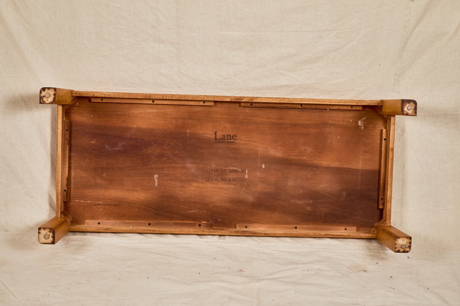 LANE OAK COFFEE TABLE - 6