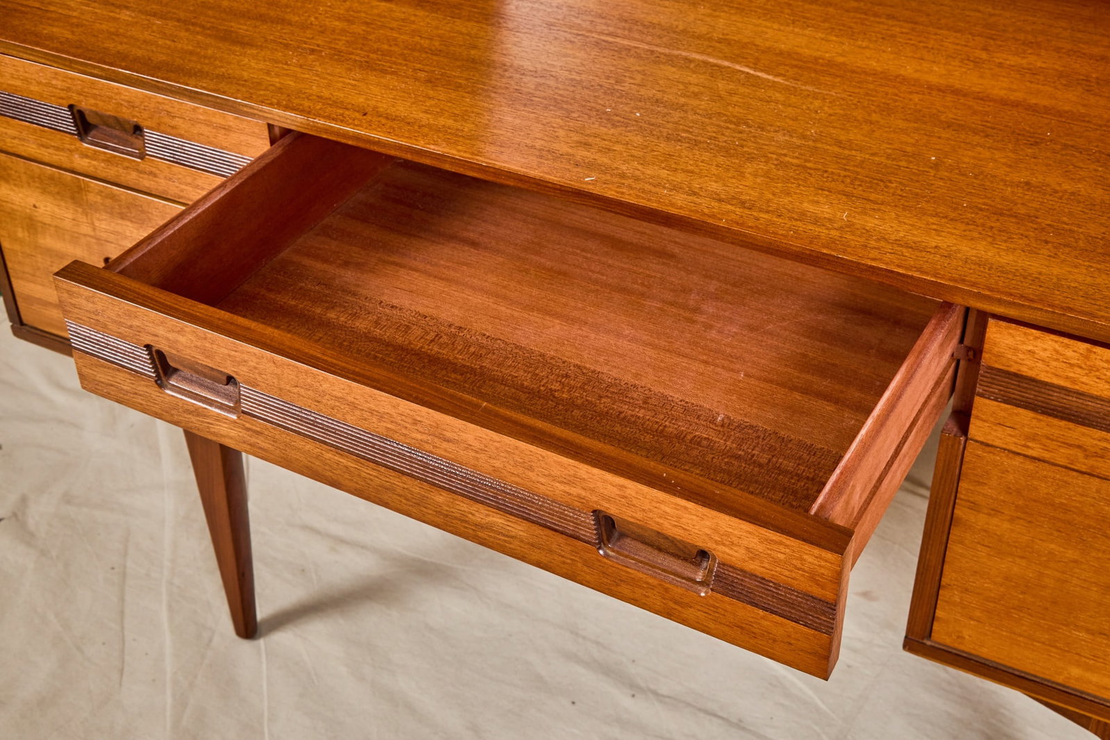 DANISH MODERN TEAK DRESSING TABLE - 5