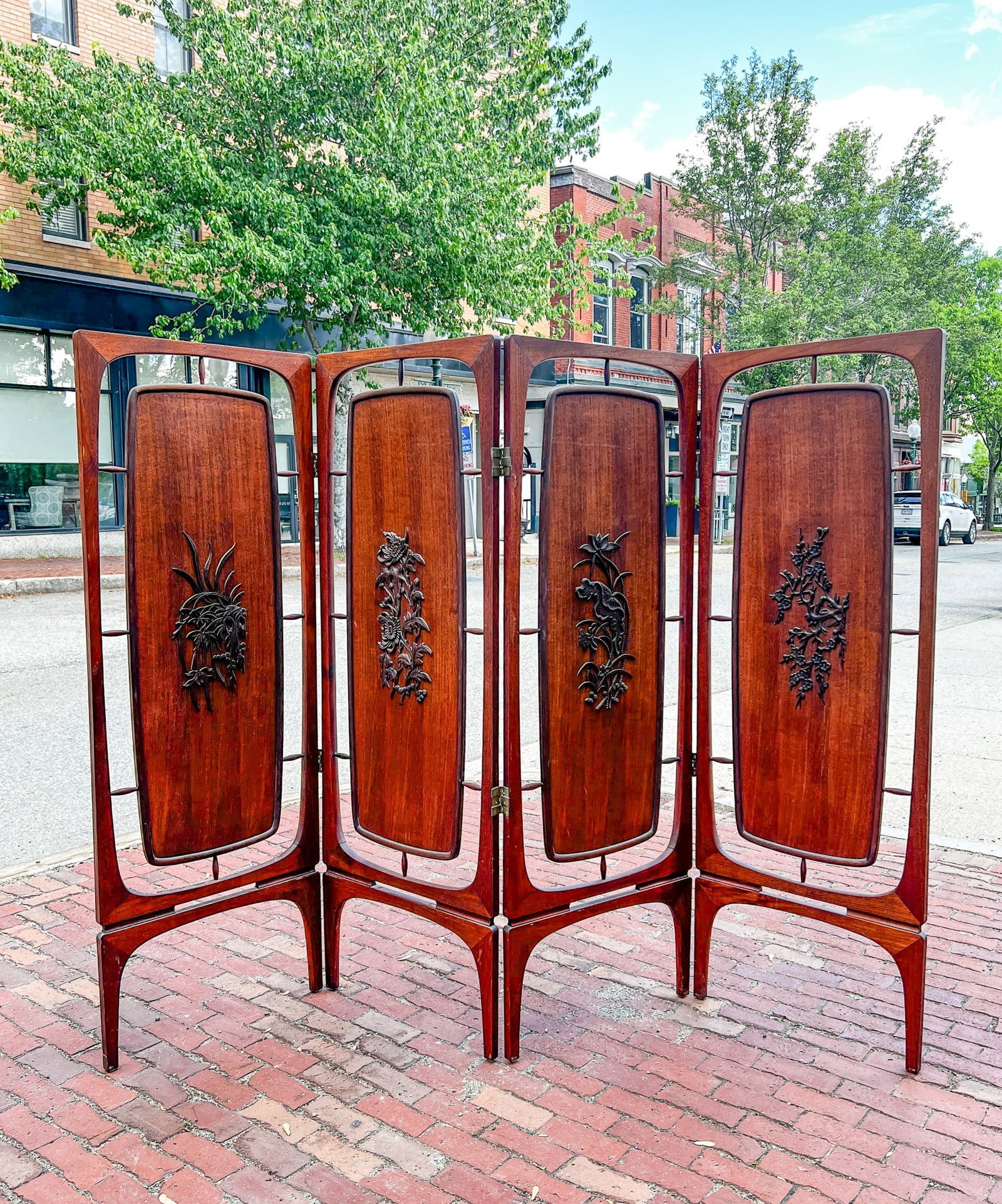 MID-CENTURY WALNUT ROOM DIVIDER w APPLIED CARVINGS (1 of 7)