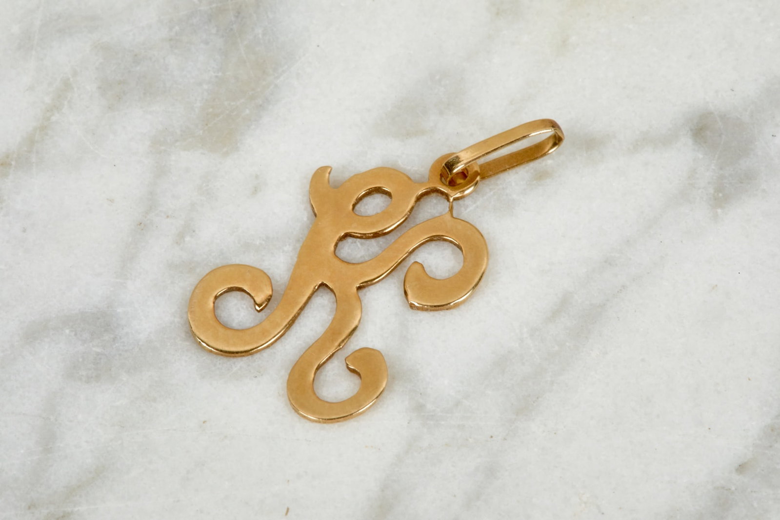 MISCELLANEOUS GOLD GROUP - 9