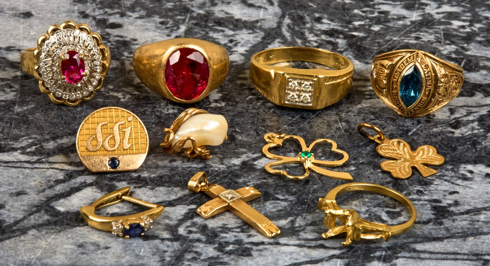 (4) 10K GOLD RINGS, CHARMS, & OTHERS (1 of 10)