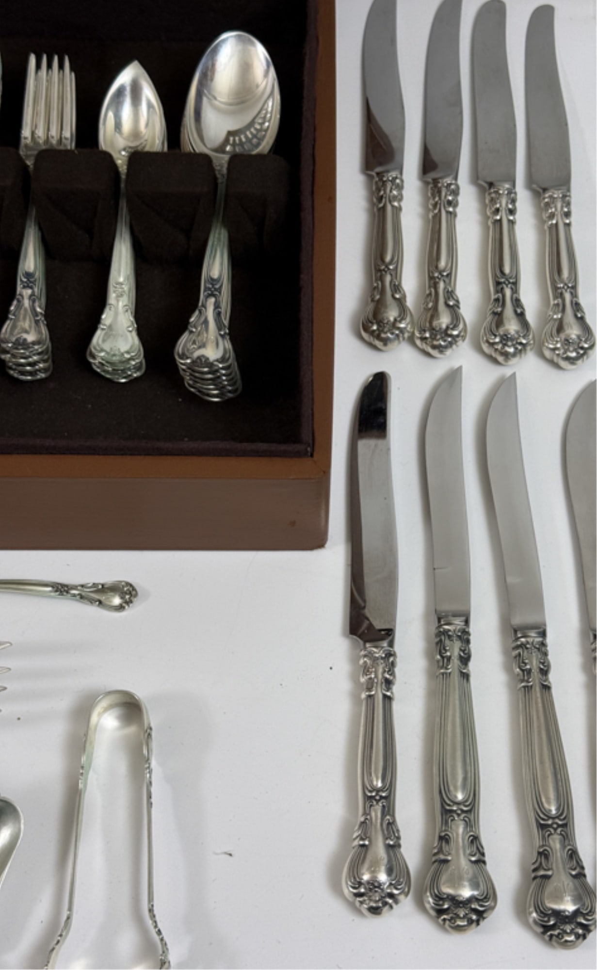 GORHAM STERLING SILVER "CHANTILLY" FLATWARE SET - 19