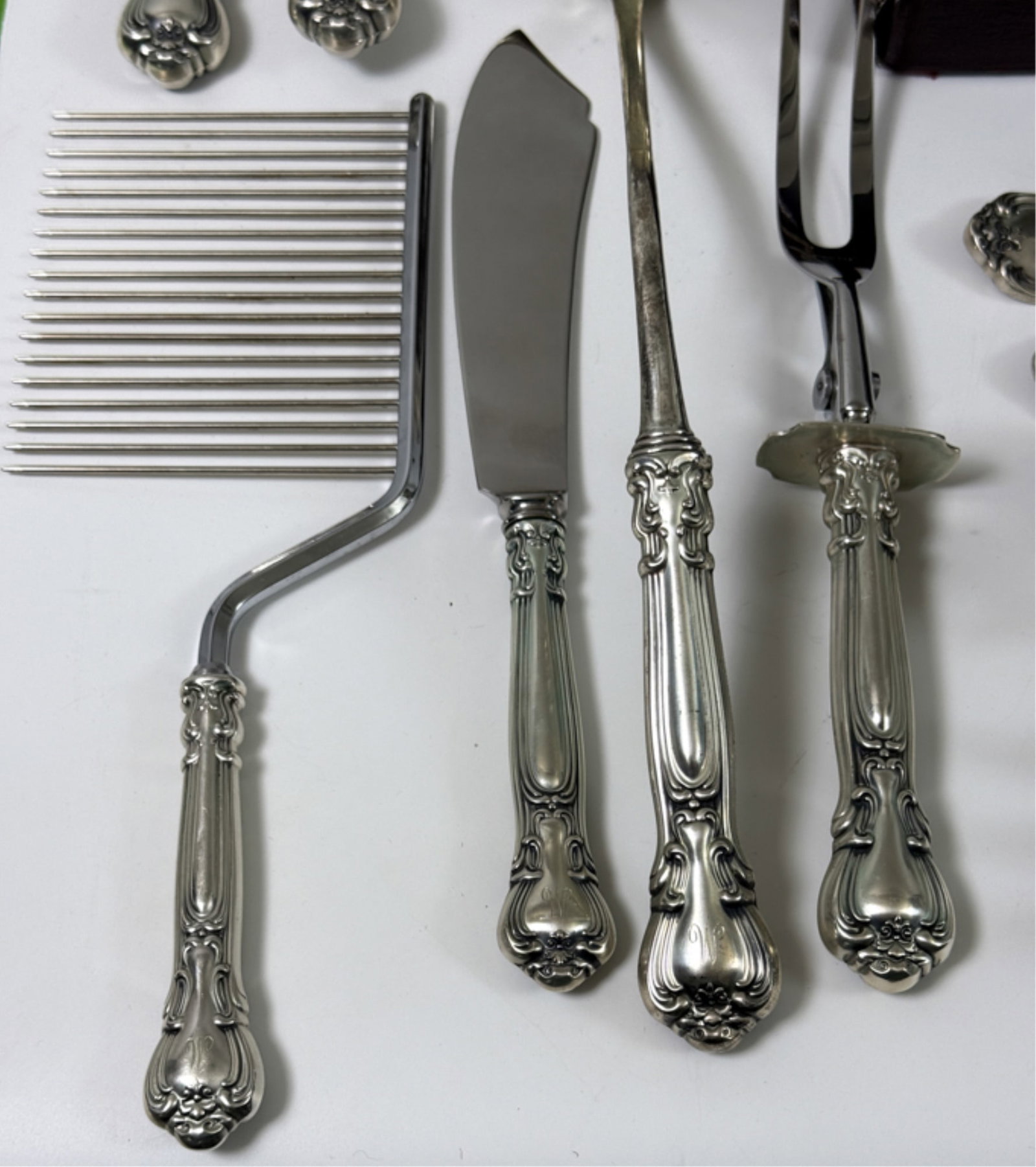 GORHAM STERLING SILVER "CHANTILLY" FLATWARE SET - 4