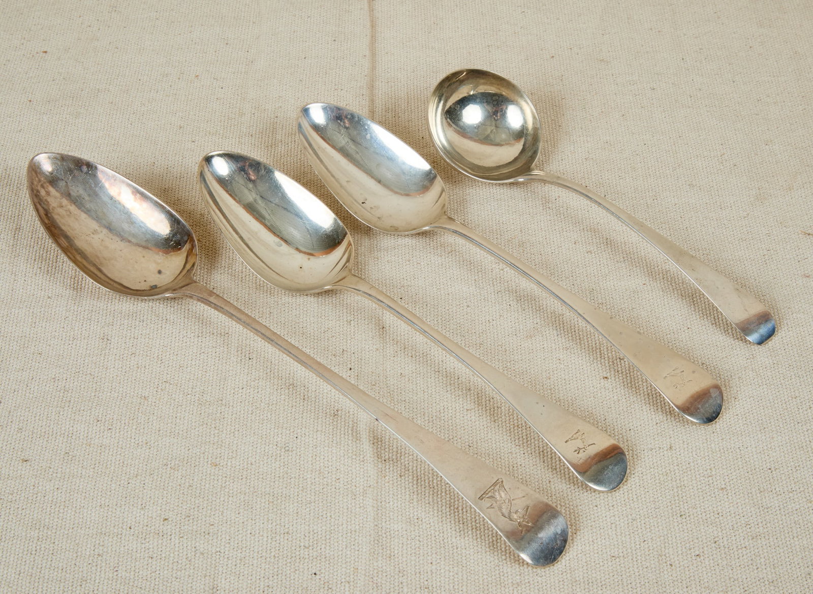 (4) BRITISH STERLING SILVER SERVING PIECES (1 of 6)