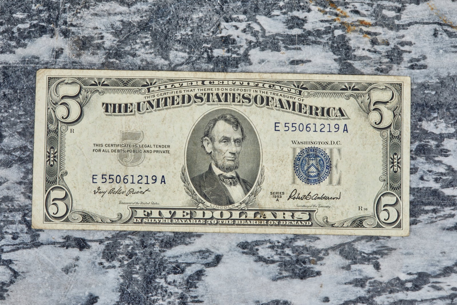 (5) US BILLS - 5