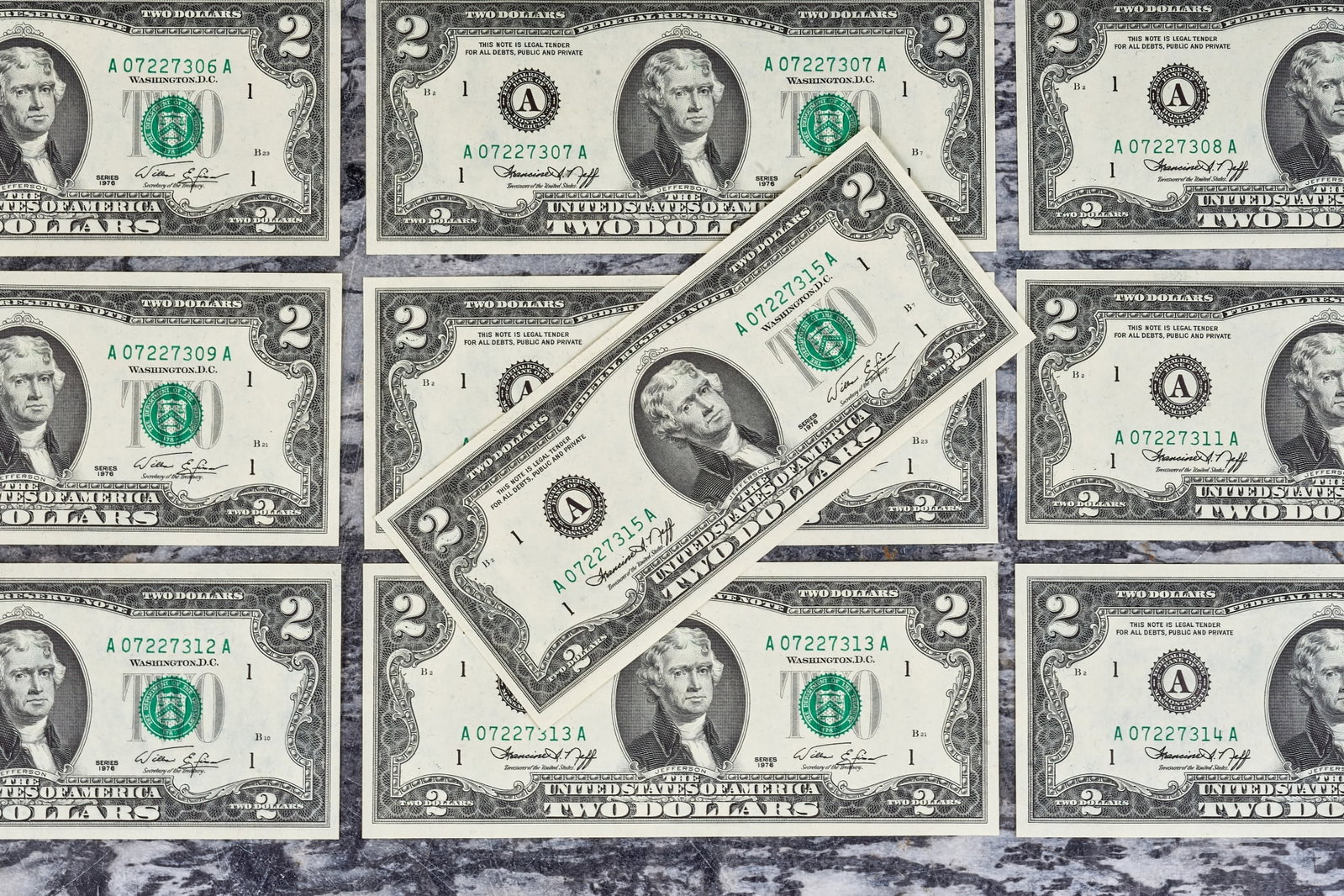 (15) US TWO DOLLAR BILLS - 6