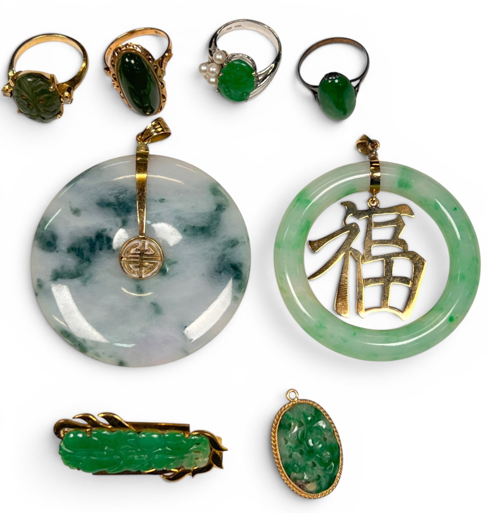 GROUPING OF 14K GOLD AND JADE JEWELRY (1 of 8)