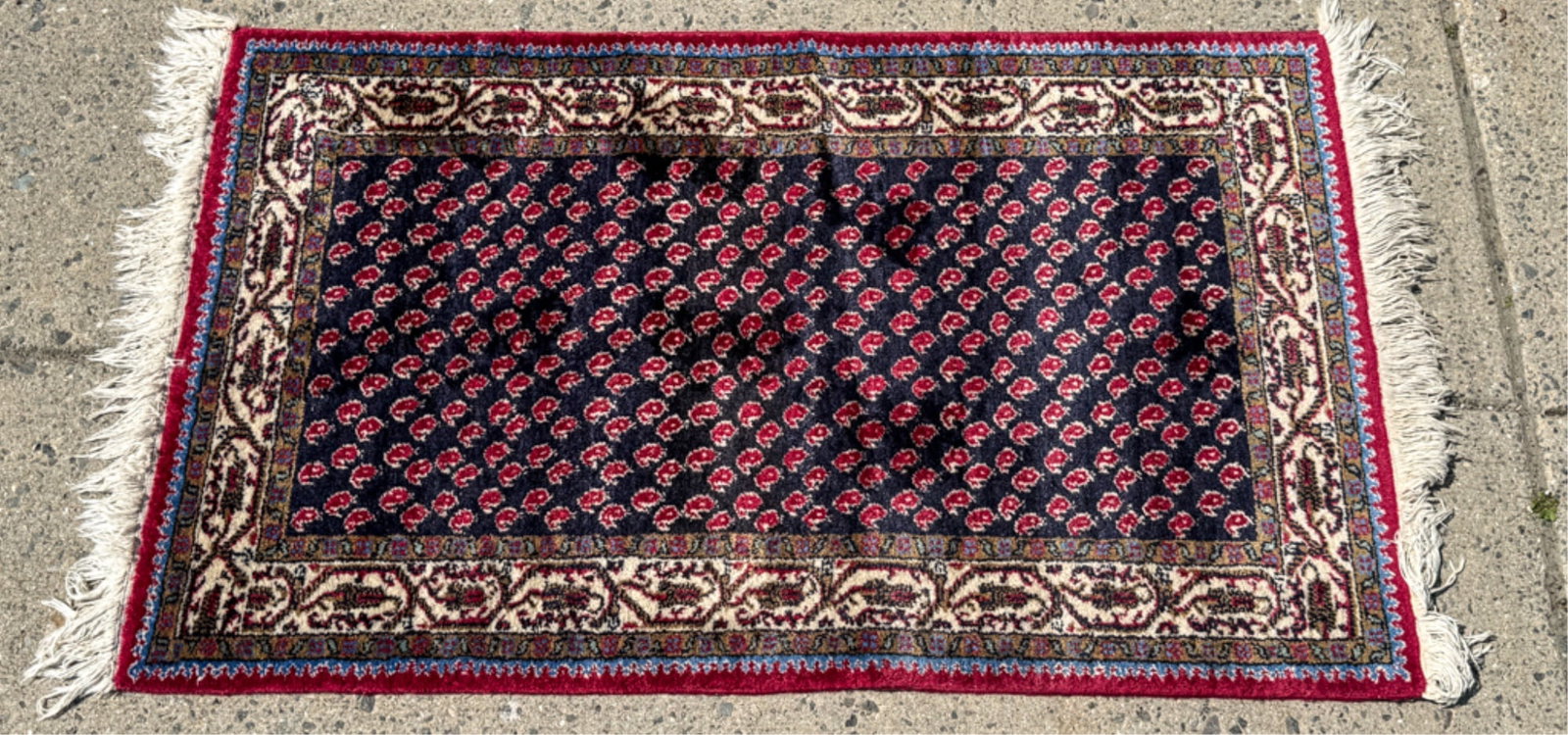 CONTEMPORARY IRANIAN MIR ORIENTAL AREA RUG: 90 knots per inch. Wool pile with cotton foundation. 4' 8" x 2' 10"