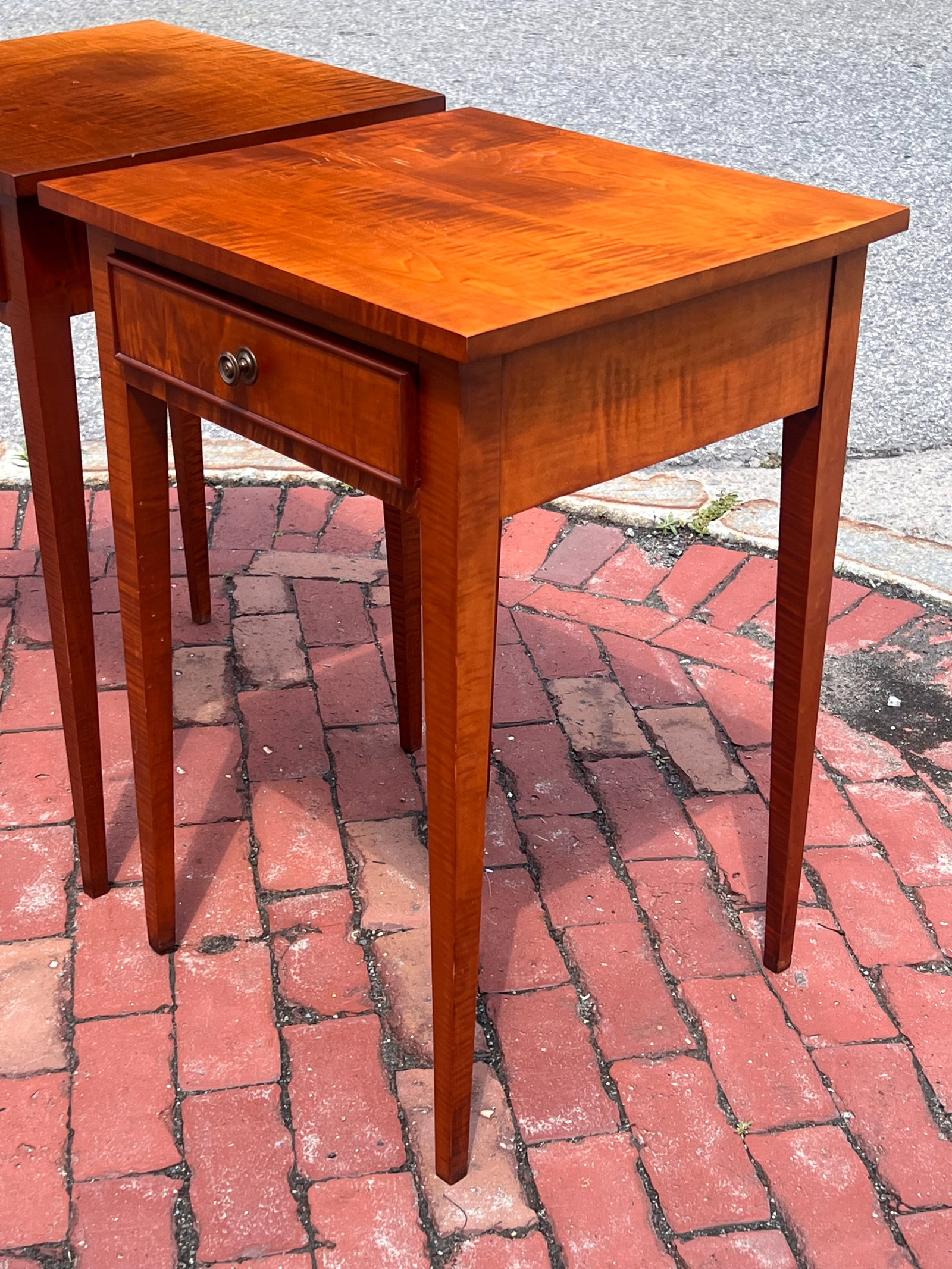 PAIR ELDRED WHEEL TIGER MAPLE HEPPLEWHITE STANDS - 4