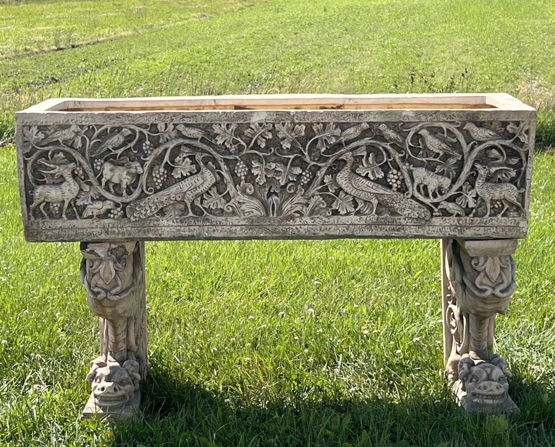 RAISED TERRA COTTA PLANTER from MAUDSLAY PARK (1 of 20)