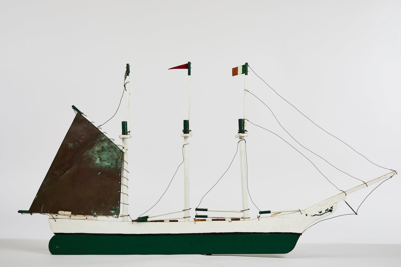 FLAT WOODEN MODEL of SAILING YACHT "CONNIE" (1 of 13)