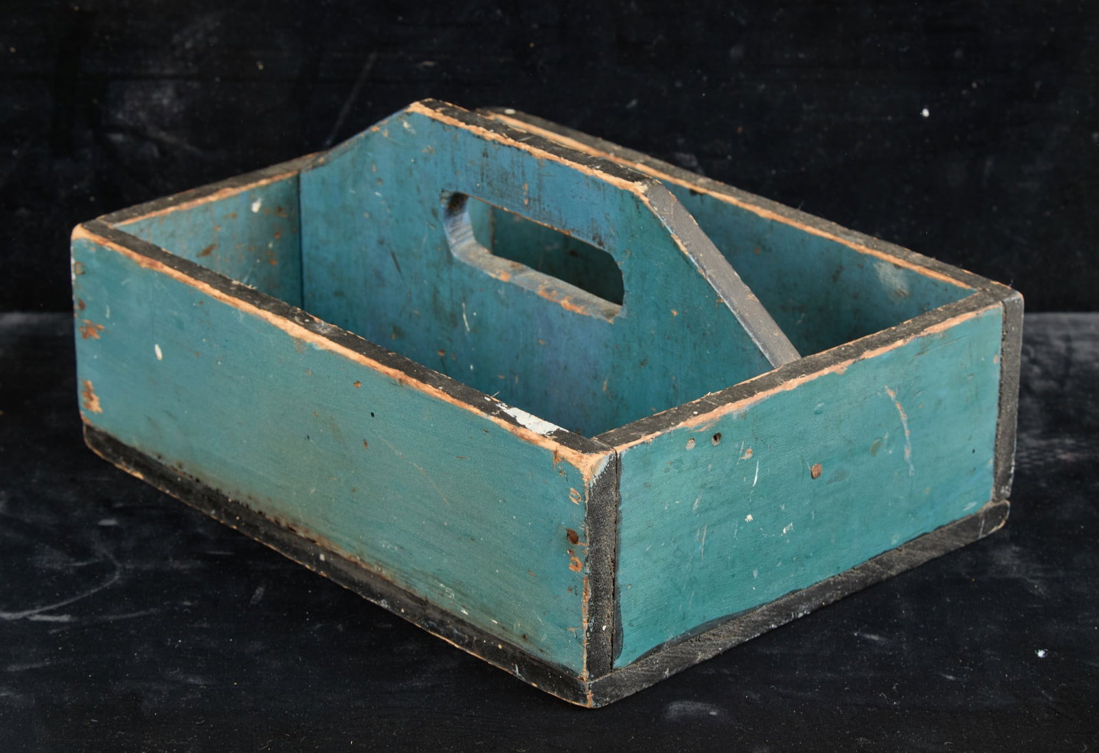 (19th c) PINE KNIFE BOX in GREAT OLD BLUE PAINT: Great old blue paint with black trim. 5 x 11 1/4 x 8 1/2 inches.