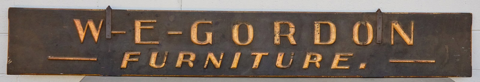 LARGE (2) SIDED W.E. GORDON FURNITURE TRADE SIGN (1 of 10)