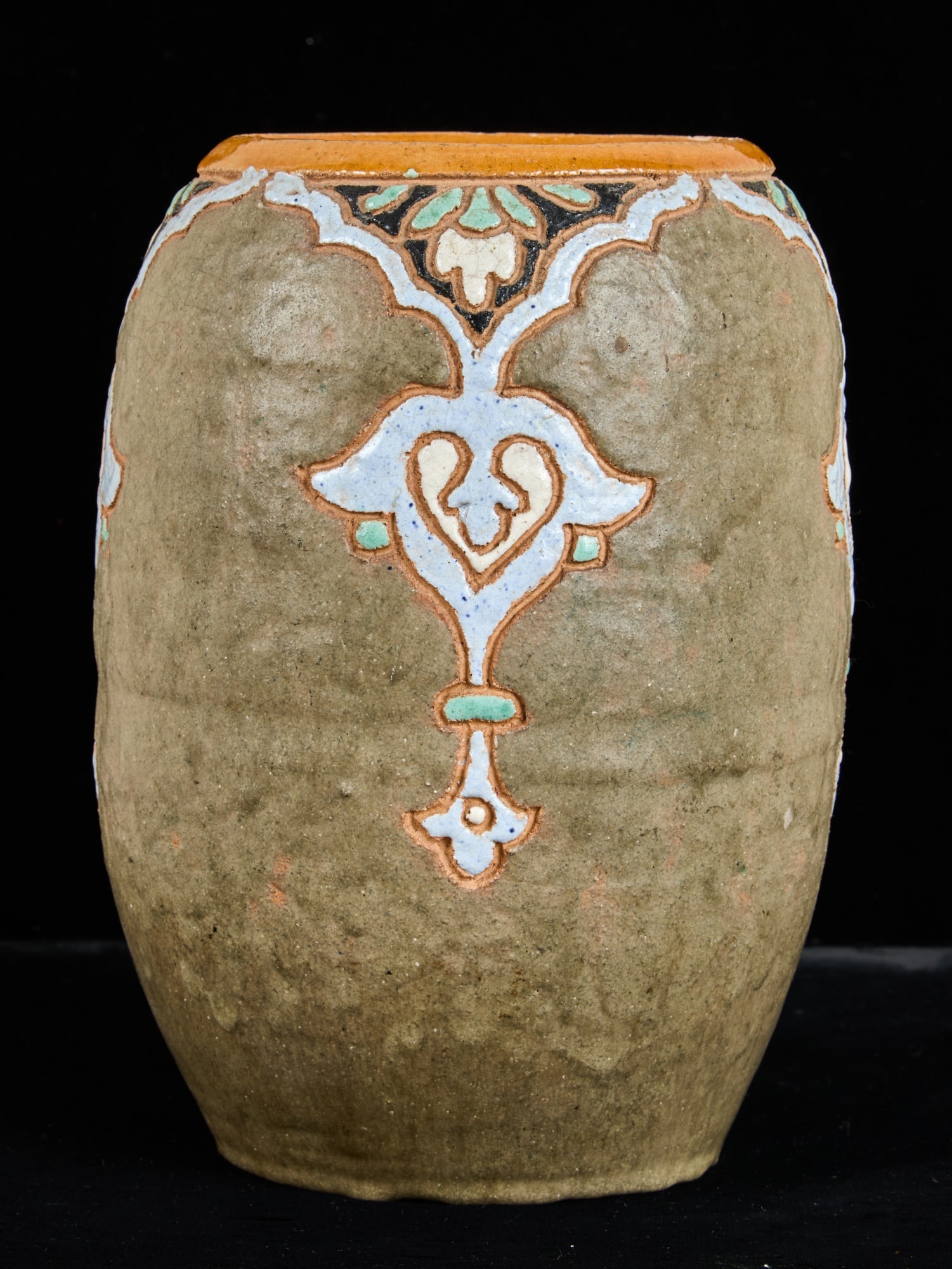 ART NOUVEAU POTTERY VASE (1 of 8)