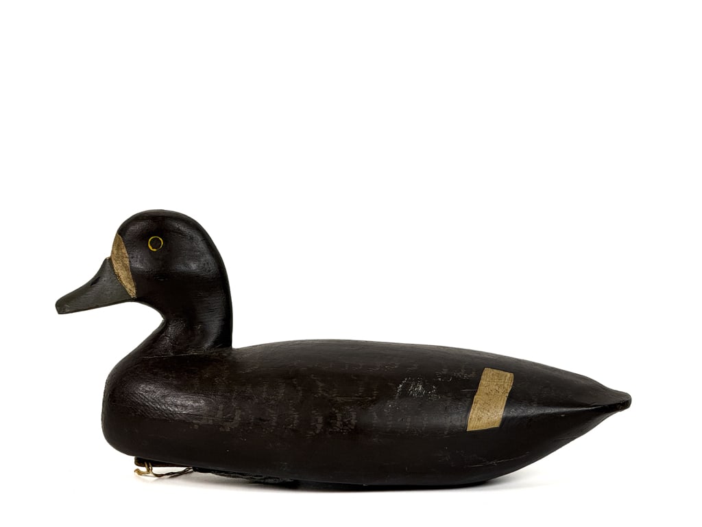 LESTER DIPPER ORTLEY "LESSER SCAUP" DECOY (1 of 11)