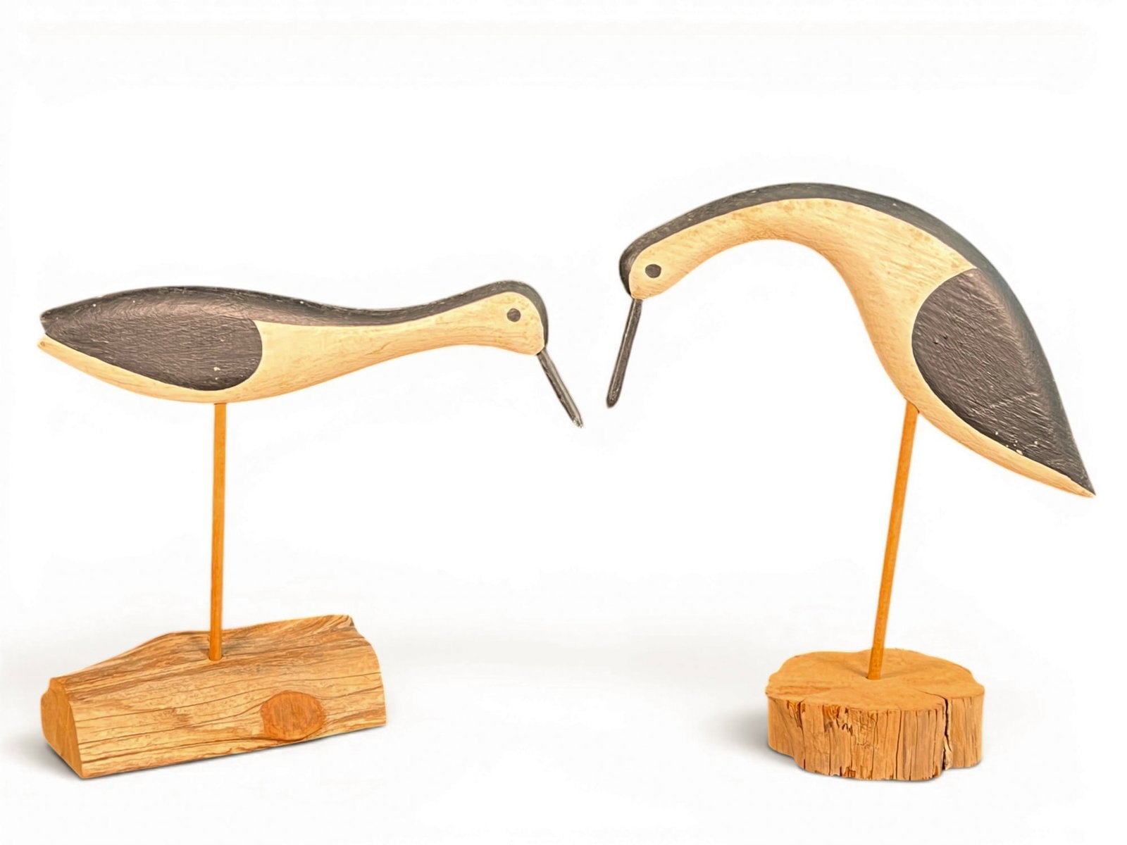 PAIR BYRON E BRUFFEE CARVED & PAINTED SHOREBIRDS (1 of 10)