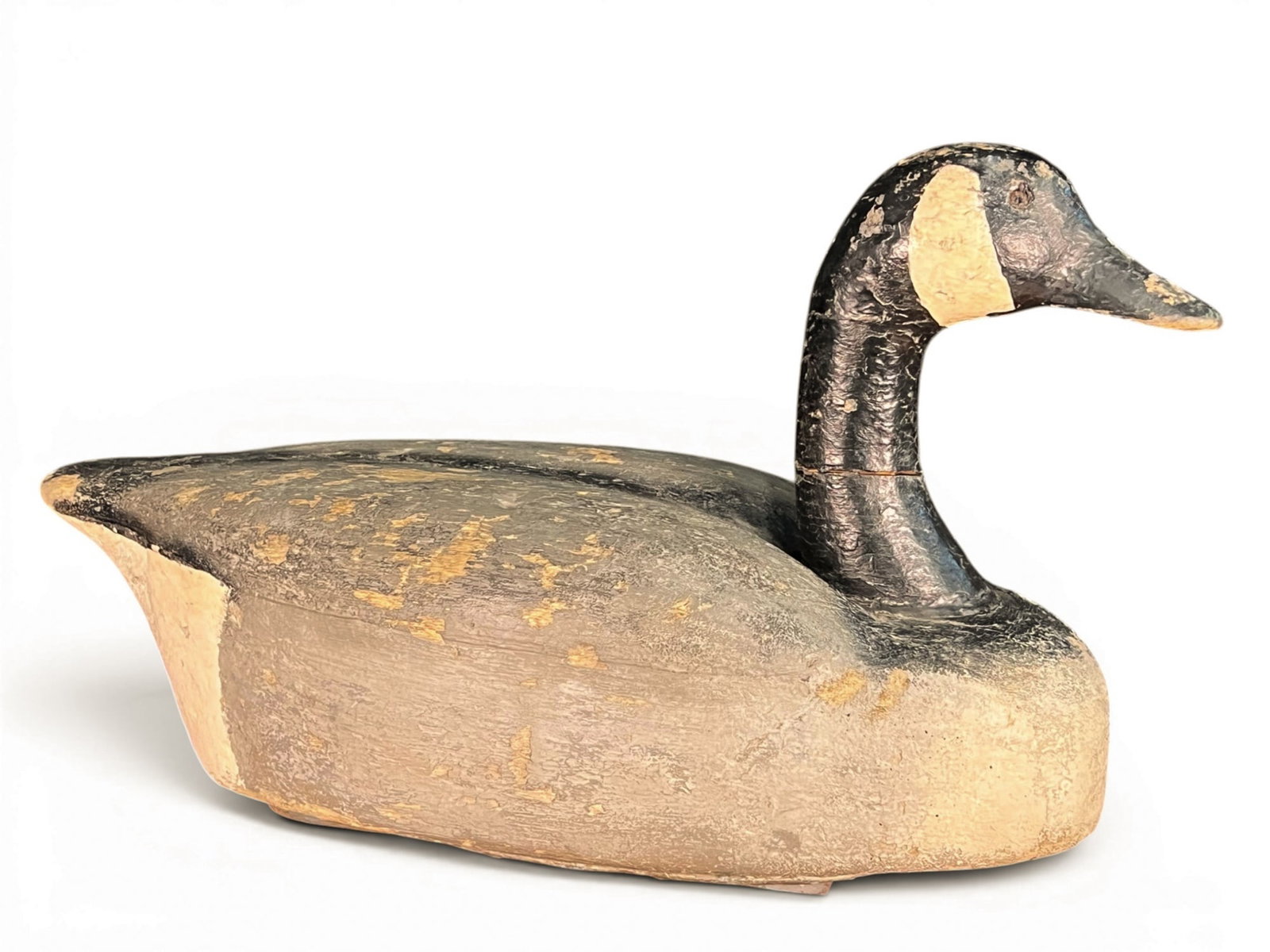 EARLY (20th c) HERTER'S CANADA GOOSE DECOY: 1980's paper label under base. 19" long