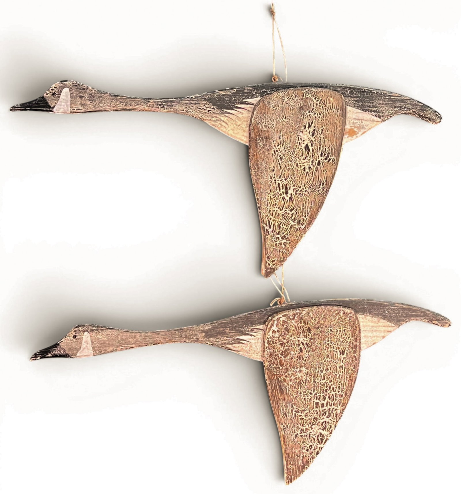 PAIR OF W. RAY FREDEN CARVED FLAT CANADA GEESE (1 of 11)