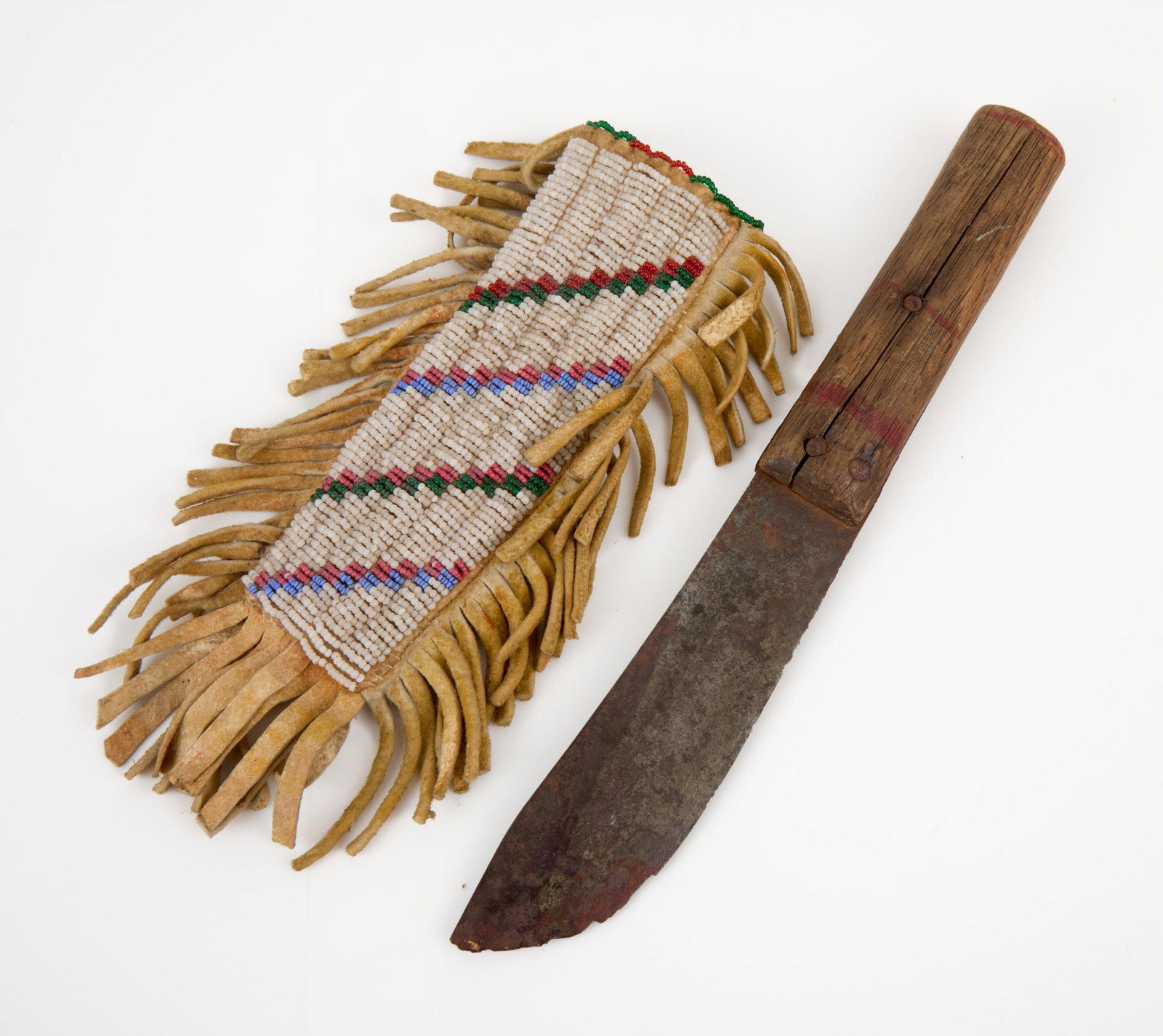 NATIVE AMERICAN KNIFE with SIGNED BEADWORK SHEATH (1 of 13)