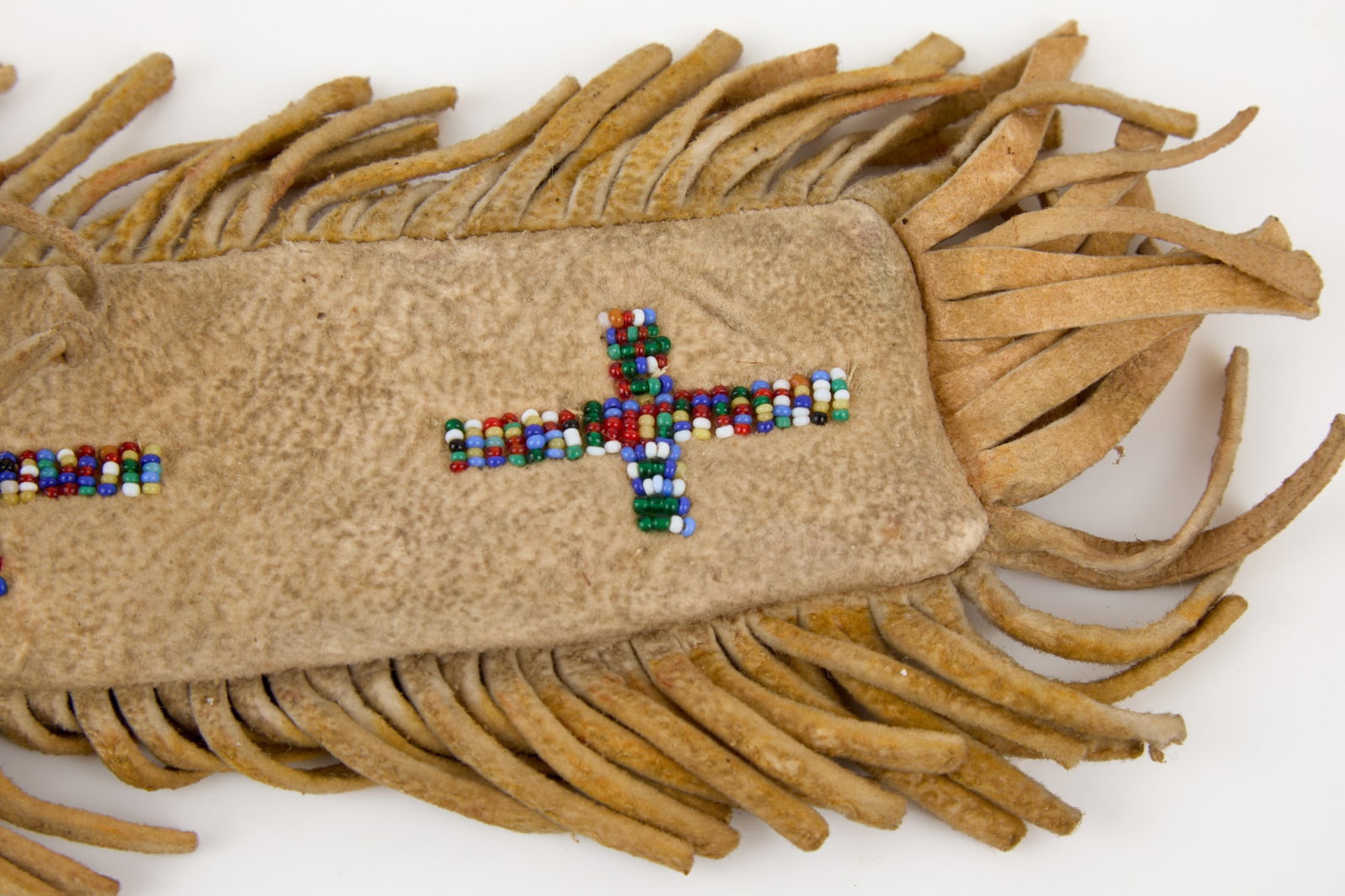 NATIVE AMERICAN KNIFE with BEADWORK SHEATH - 9