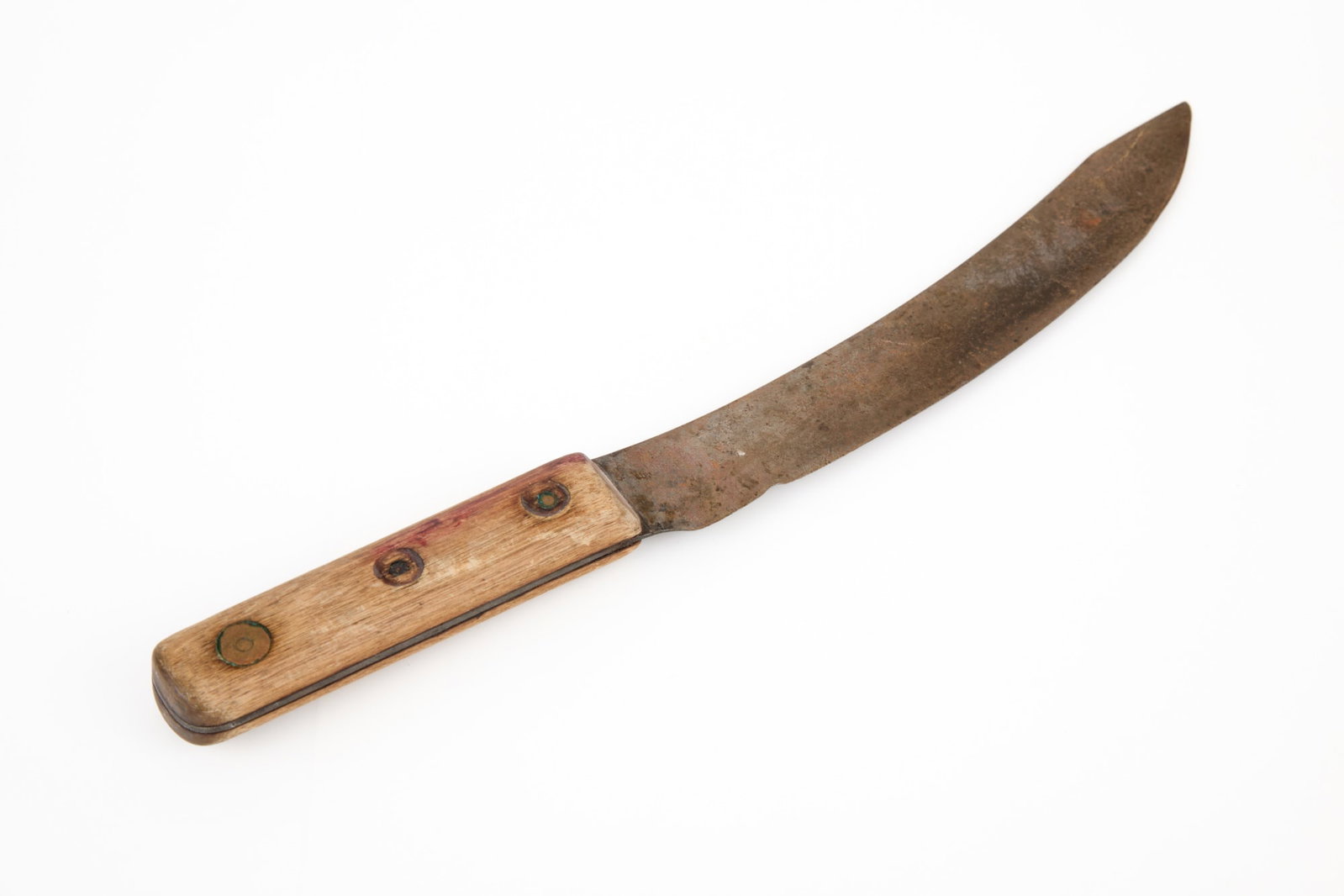 NATIVE AMERICAN TRADE KNIFE: Curved steel blade with wooden handle. 13 1/2 inches.