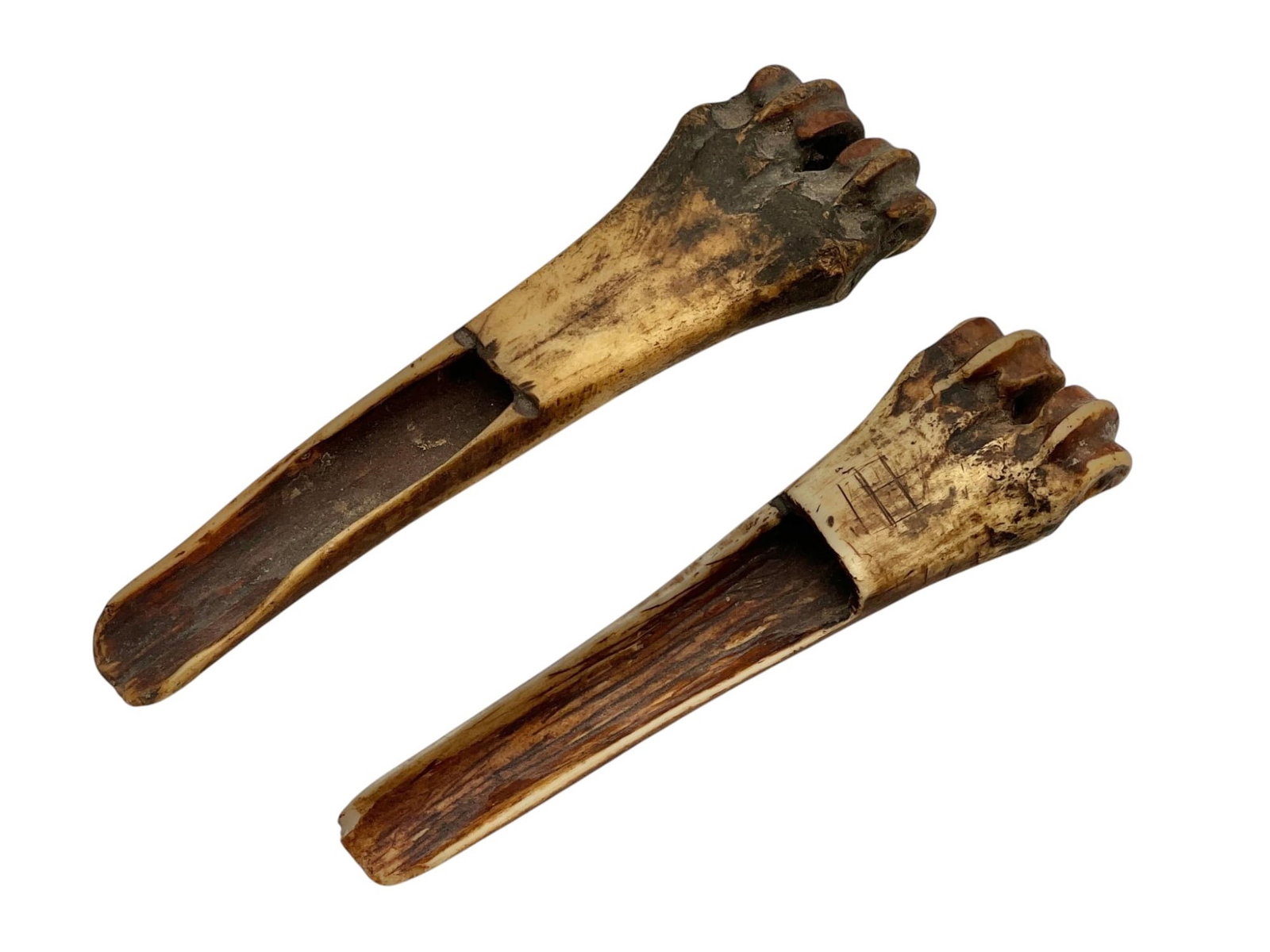 (2) NATIVE AMERICAN BONE FLESHING TOOLS: Used for scraping flesh from a hide. 4 1/2 inches.