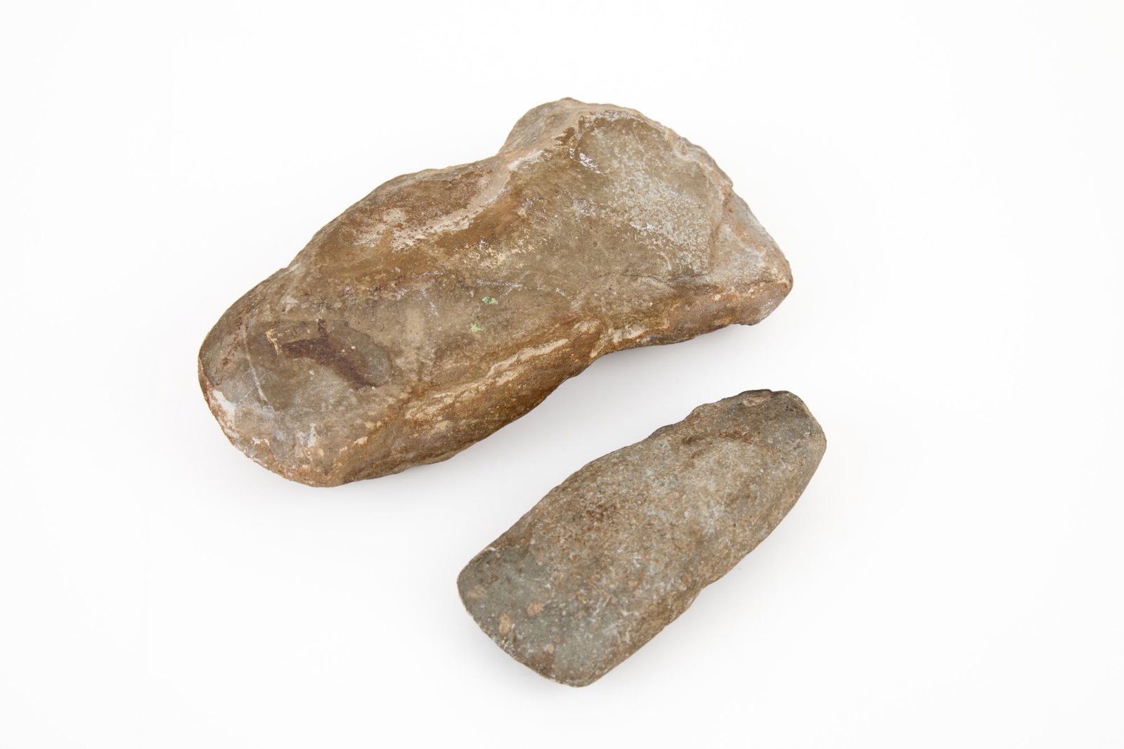 (2) NATIVE AMERICAN STONE TOOL ARTIFACTS/CELTS (1 of 7)