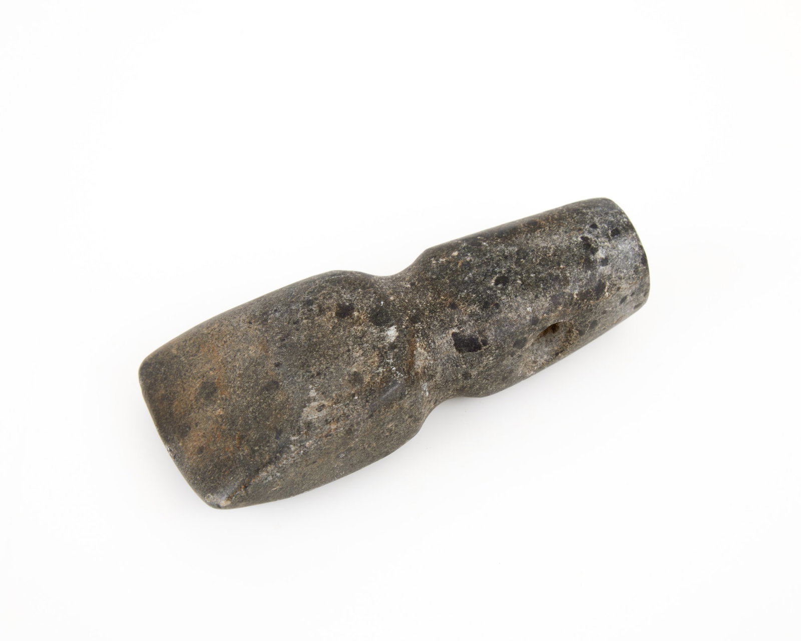 NATIVE AMERICAN CARVED STEATITE PIPE (1 of 9)