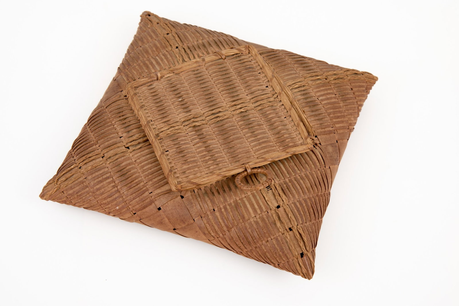 PENOBSCOT/WABANAKI (ME) HANDKERCHIEF BASKET (1 of 10)