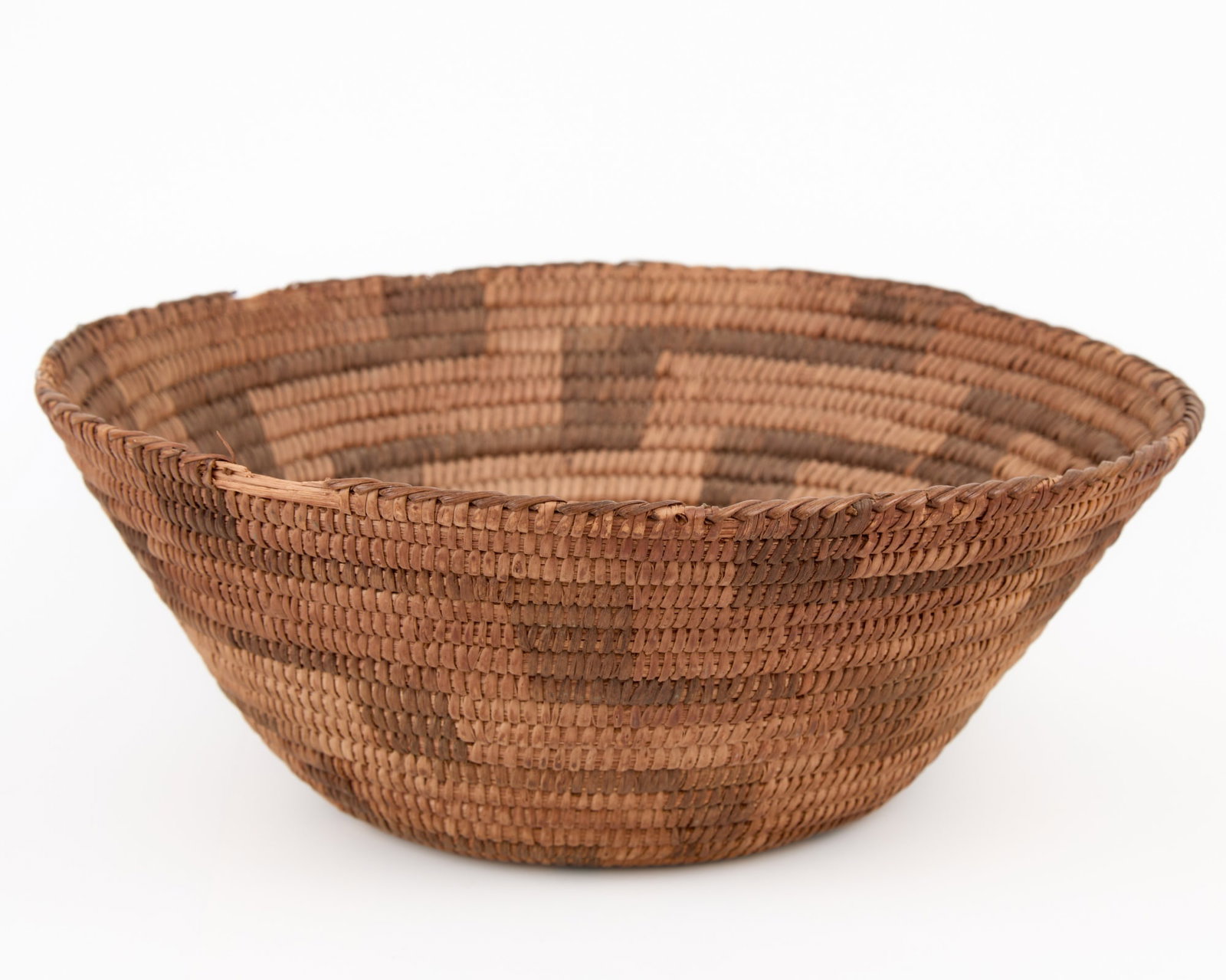 HAND WOVEN PAPAGO/PIMA BASKET (1 of 13)