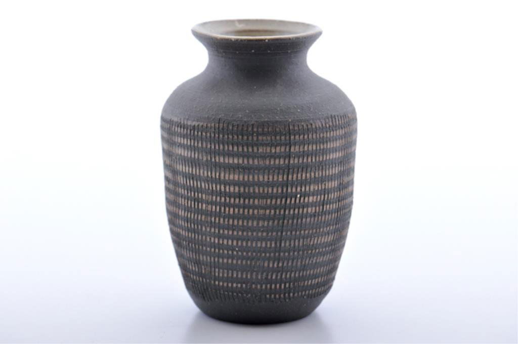 Early Edwin and Mary Scheier Vase: 1940's abstract decorated vase with glazed interior. signed. 5 1/4 inches. Condition: Good