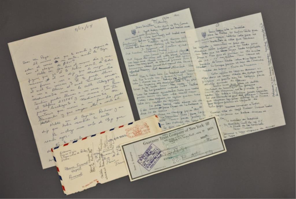 Hemingway Correspondence from Venice: (1) Handwritten letter in ink signed "Mr. Papa" to Roberto Herrera in English and Spanish about his injuries and health issues related to the plane crashes, colorful expressing displeasure at the upco
