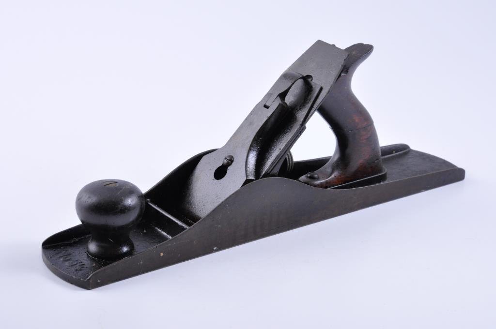 Stanley #5 ½ Plane: Stanley #5 ½ plane. The rear handle is cracked through. Condition: fair