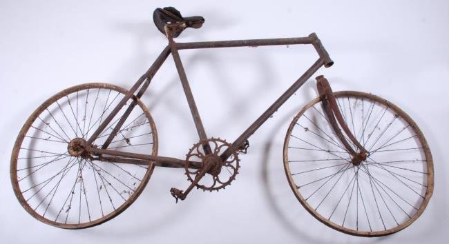 Early Dover NH Smart & Mitchell Kearsarge Bicycle: Cast name plate. Wooden rims circa 1880. Condition: Poor