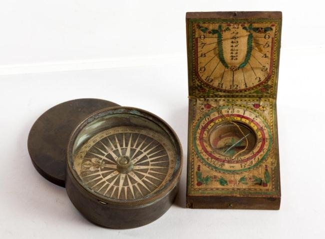 POCKET COMPASS & ORIENTEERING SUNDIAL COMPASS: Each unsigned. 2 1/2 & 3 /12 inches