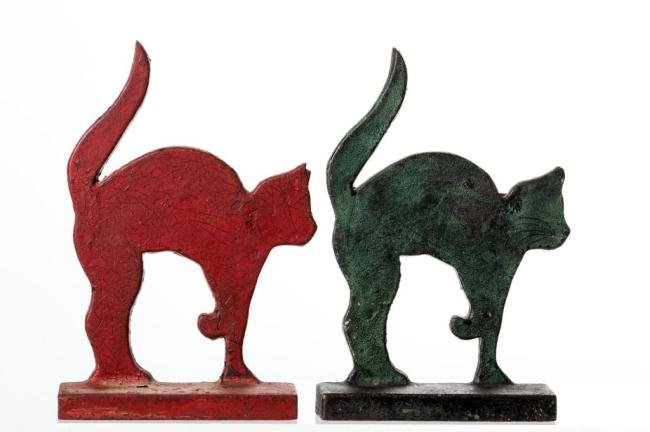 (2) SPOOKED CATS CAST IRON DOORSTOPS: Height 9 1/4 inches