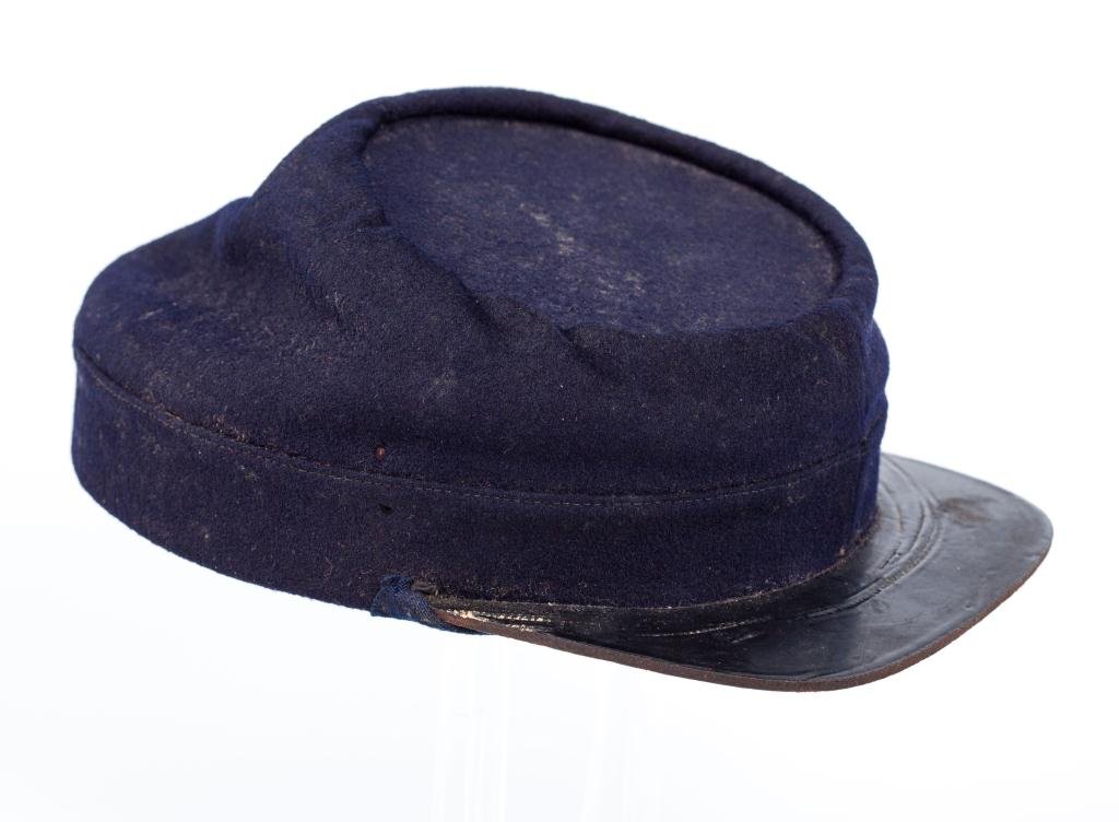 Civil War Indigo Blue Wool Union Kepi Hat (1 of 5)