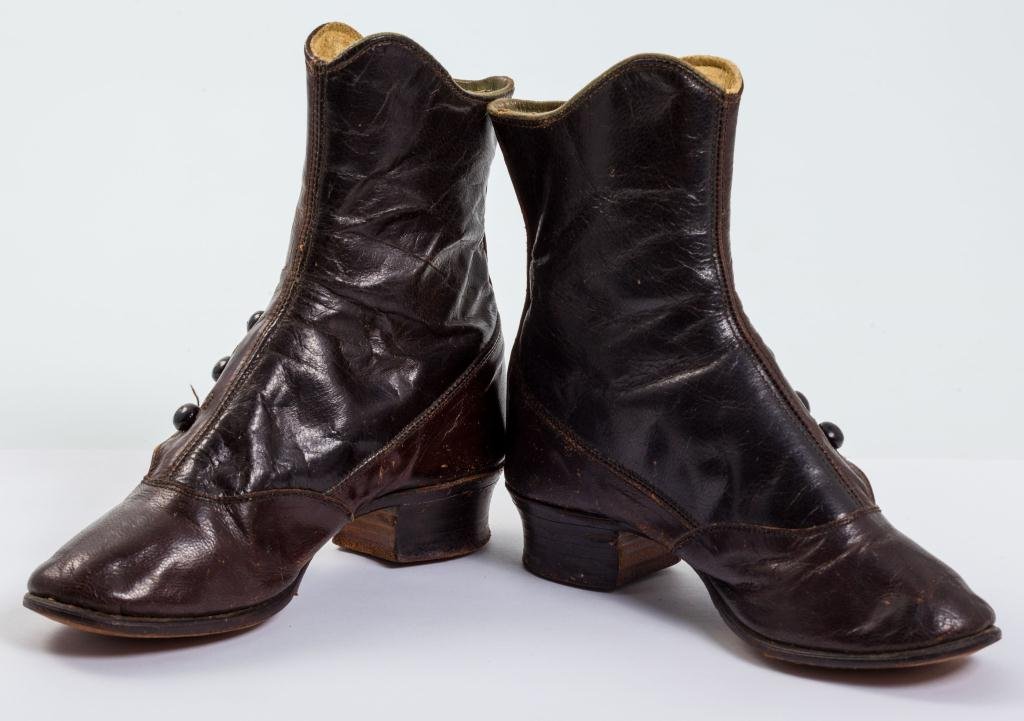 Pair of Fancy Victorian Leather Child's Boots (1 of 6)