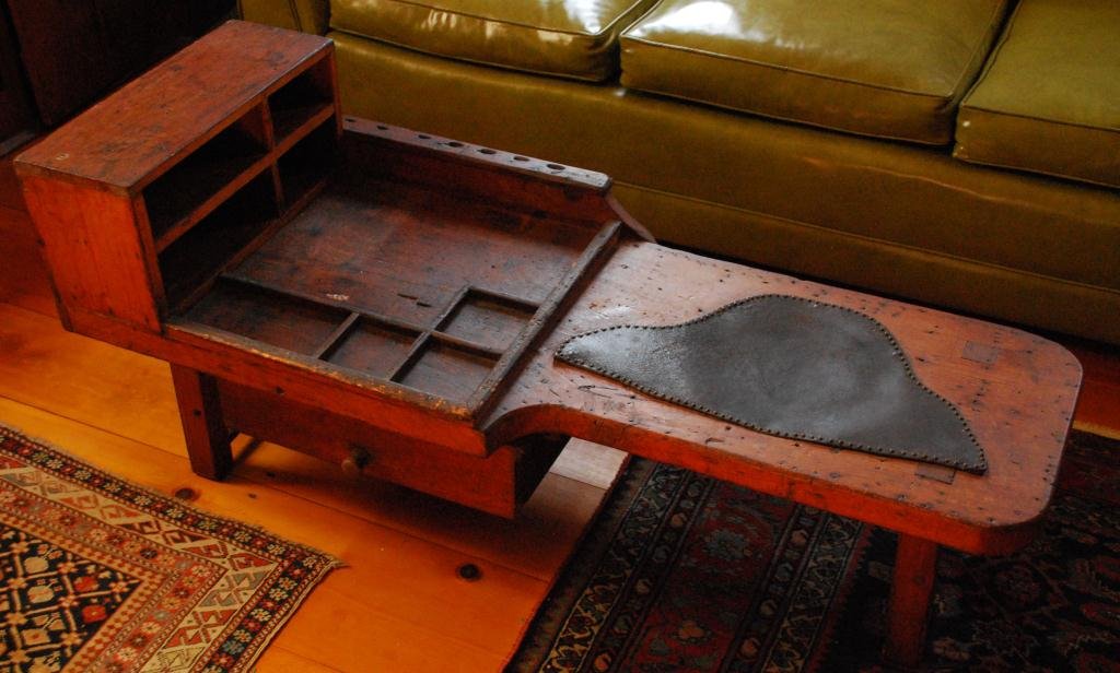 (19th c.) Primitive Cobbler's Bench (1 of 4)