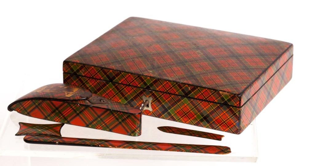Hay and Leith & Stuart Tartanware: Including: Hay and Leigh locking box, Stuart cuticle etuie (empty). etc.